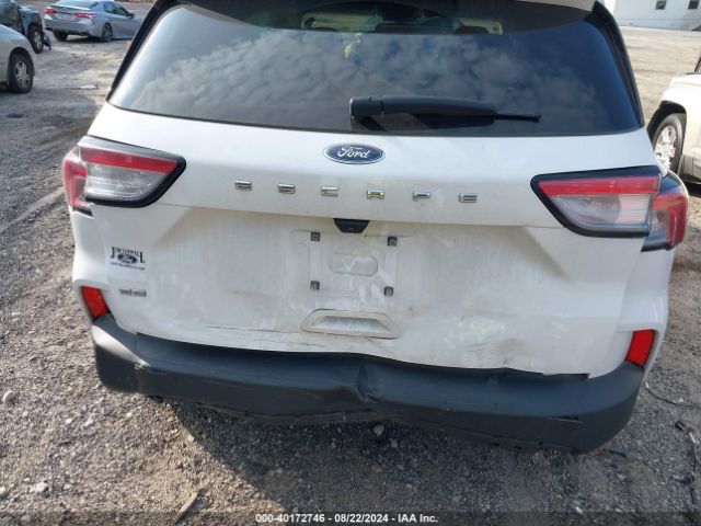 1FMCU0G63NUA73340 Ford ESCAPE SE