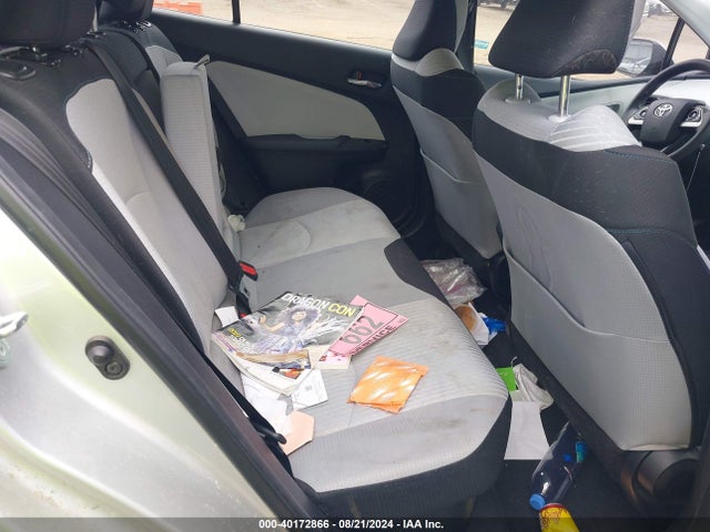 Toyota Prius Two Eco 2016 JTDKARFU0G3011626 Image 8