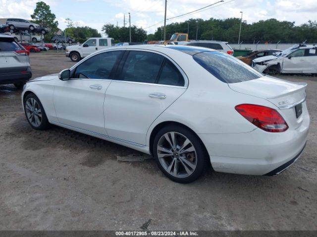 WDDWF4JB8JR332240 Mercedes-Benz C 300