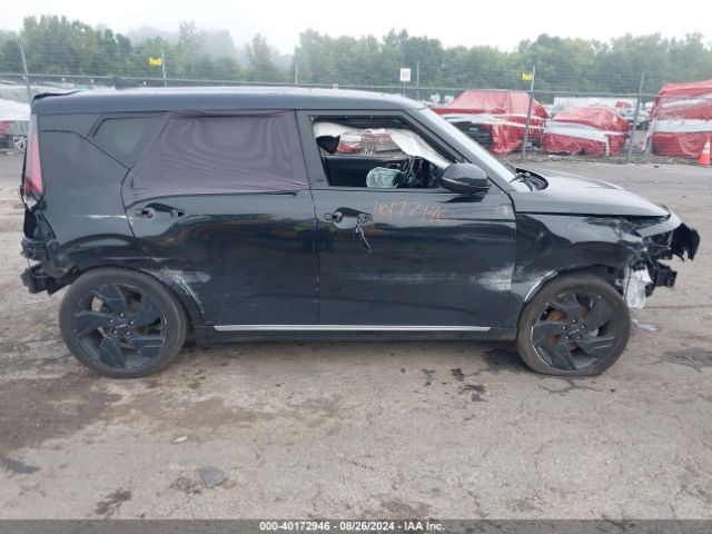 KNDJ53AU4P7844178 KIA Soul Gt-line