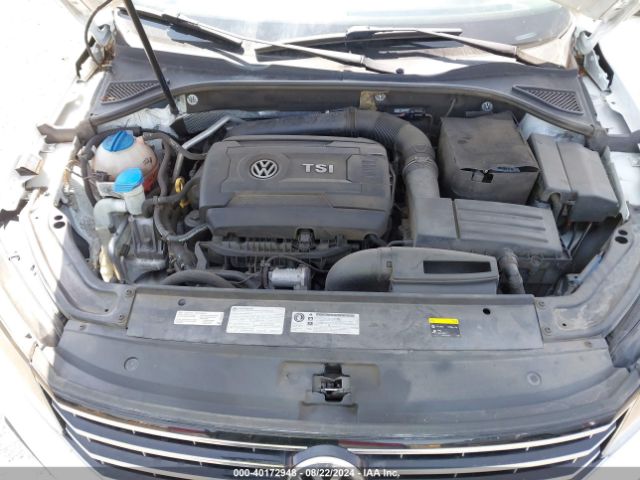 1VWAT7A37HC023845 Volkswagen Passat 1.8t S