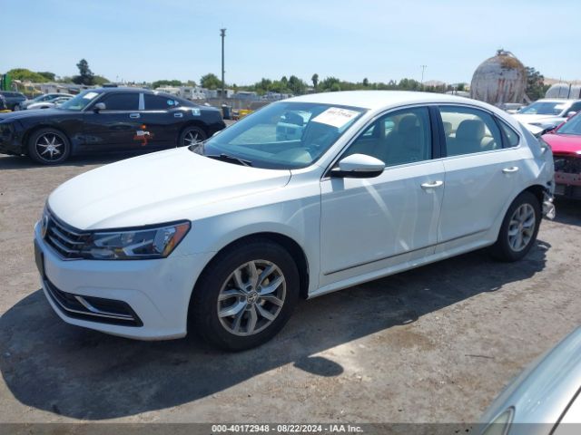 1VWAT7A37HC023845 Volkswagen Passat 1.8t S
