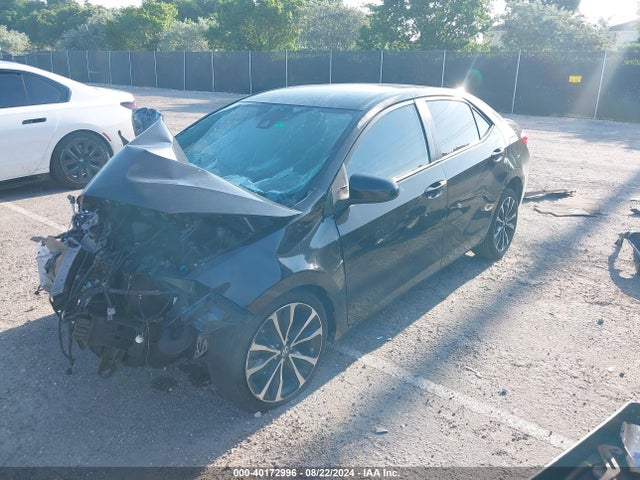 Toyota COROLLA LE 2018 2T1BURHE0JC059378 Image 2