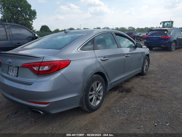 Hyundai SONATA SE 2015 5NPE24AF7FH175691 Image 4
