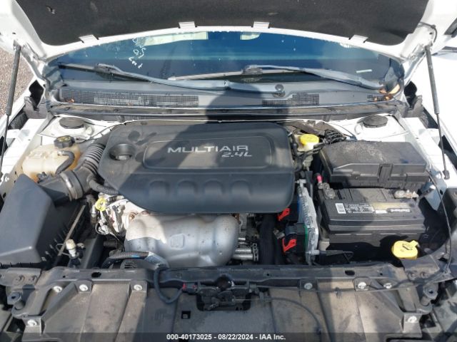 1C3CCCCB2FN667655 Chrysler 200 C