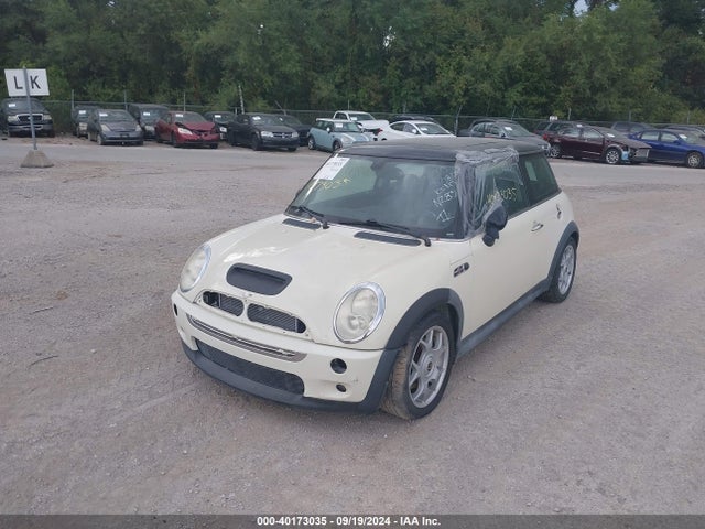 2006 MINI COOPER S WMWRE33546TN28386 Photo 5