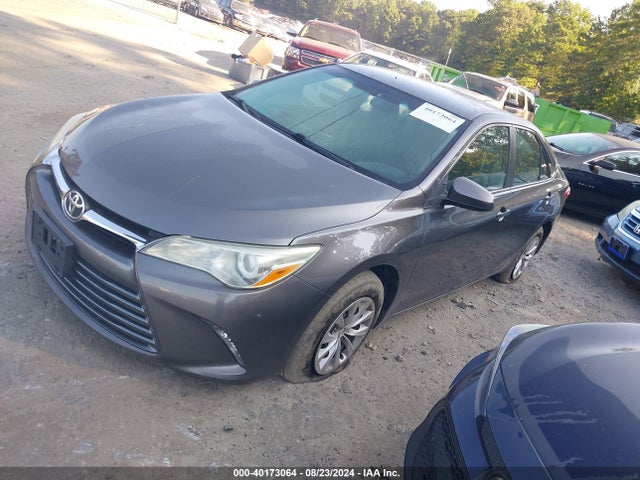 Toyota CAMRY LE 2015 4T1BF1FK5FU908205 Image 2