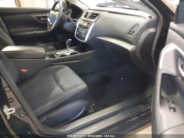 Nissan Altima 2.5 S 2017 1N4AL3AP0HC225611 Image 5