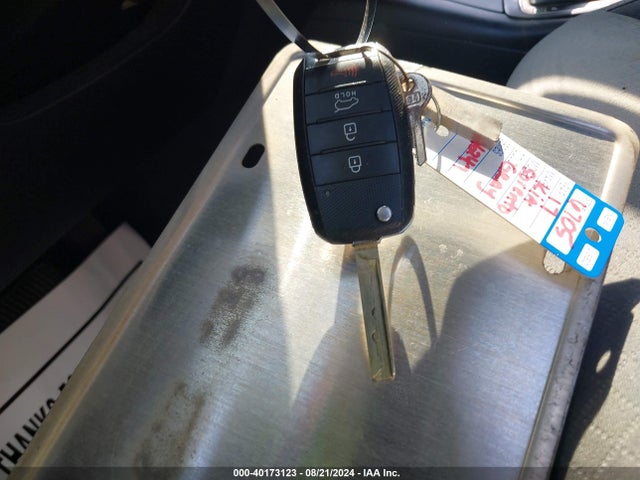 KIA Sorento 2.4l Lx 2017 5XYPG4A34HG251247 Image 11