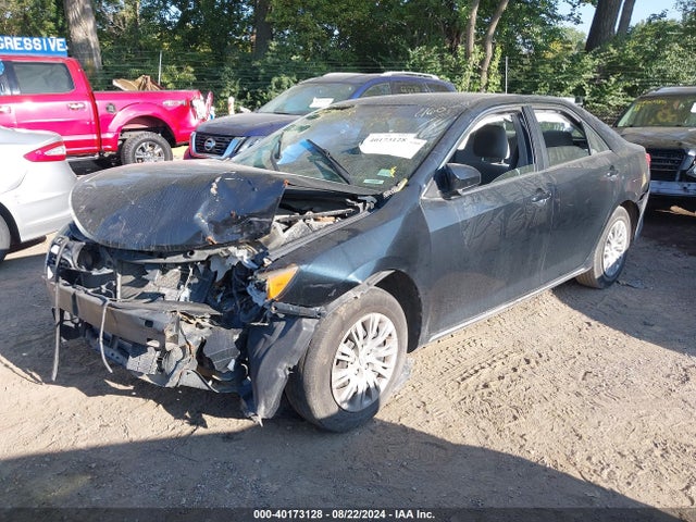 Toyota CAMRY LE 2014 4T4BF1FK0ER367472 Image 2
