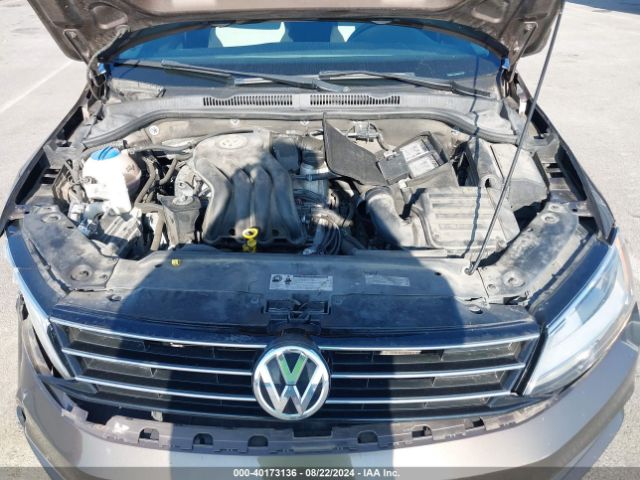 3VW2K7AJ9FM227418 Volkswagen Jetta 2.0l S