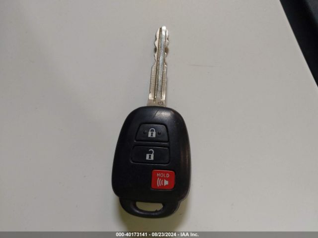 JTDKDTB32E1564336 Toyota Prius C Two