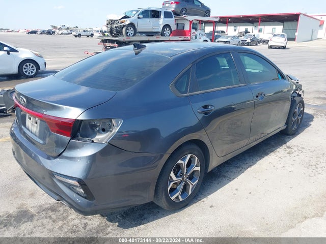 KIA Forte Lxs 2019 3KPF24AD8KE135220 Image 4
