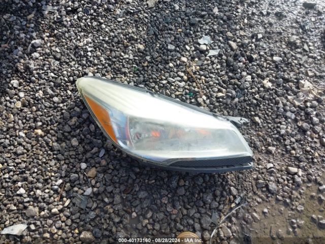 1FMCU0JX4EUB66059 Ford Escape Titanium