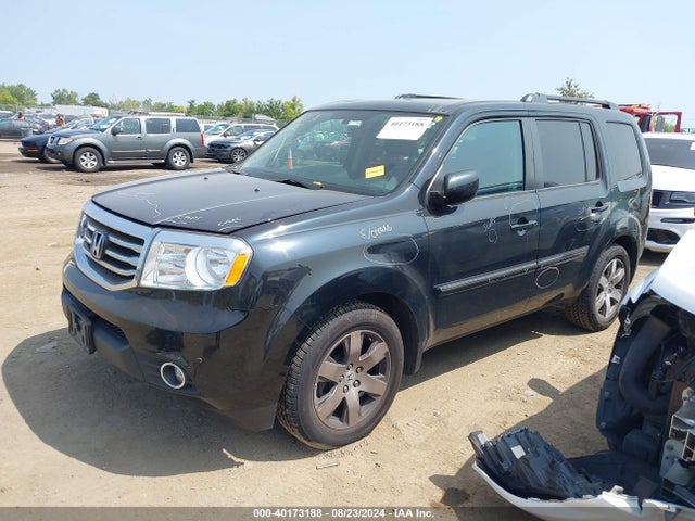Honda Pilot Touring 2015 5FNYF4H98FB009549 Image 2