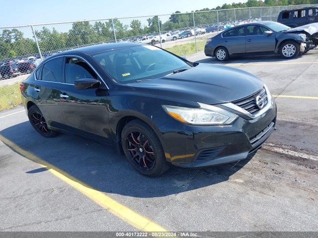2017 1N4AL3AP8HC249736 main image