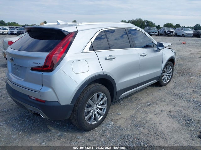 2020 CADILLAC XT4 1GYFZDR46LF038051 Photo 3