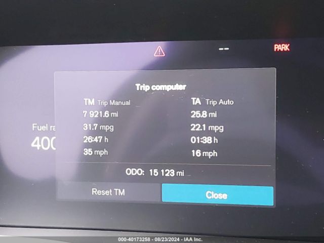 7JRL12TWXPG240696 Volvo S60 B5 Plus Dark Theme