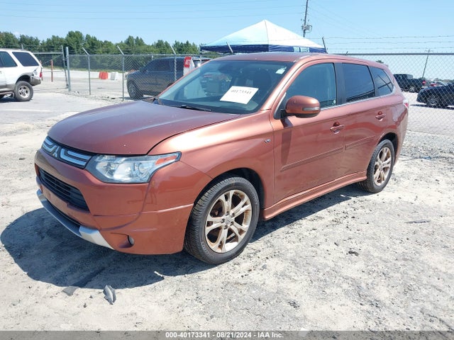 JA4JZ4AX8EZ016196 Mitsubishi OUTLANDER GT