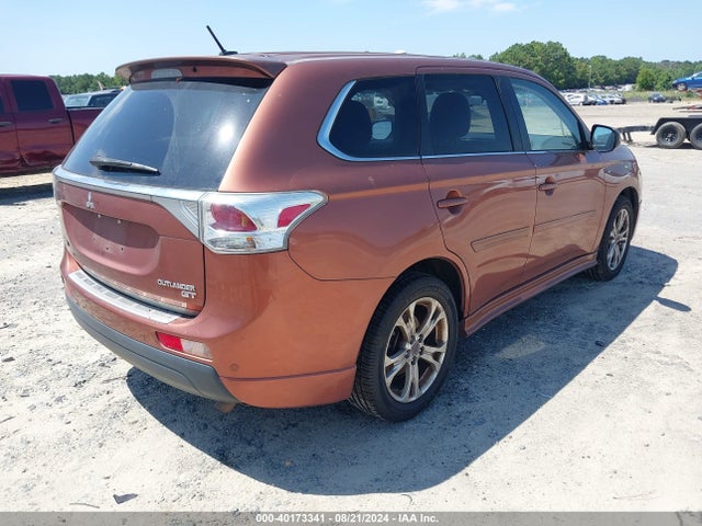 JA4JZ4AX8EZ016196 Mitsubishi OUTLANDER GT