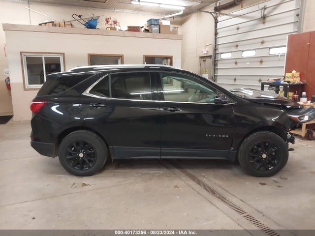 Chevrolet EQUINOX LT 2019 2GNAXUEV1K6299088 Image 14