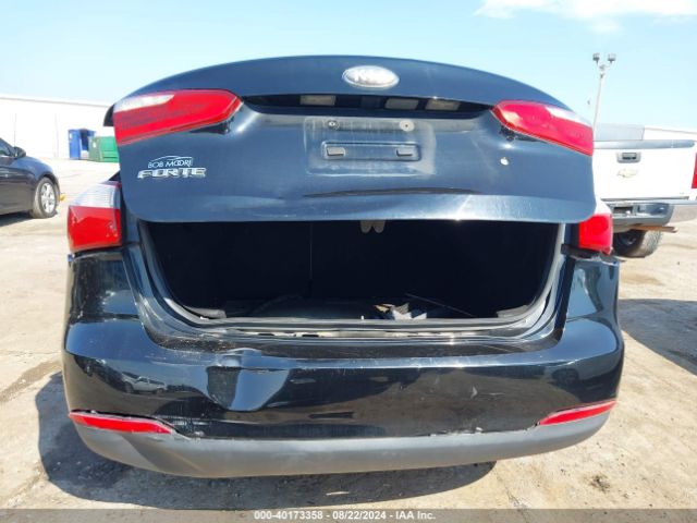 KNAFK4A63E5065558 KIA FORTE LX