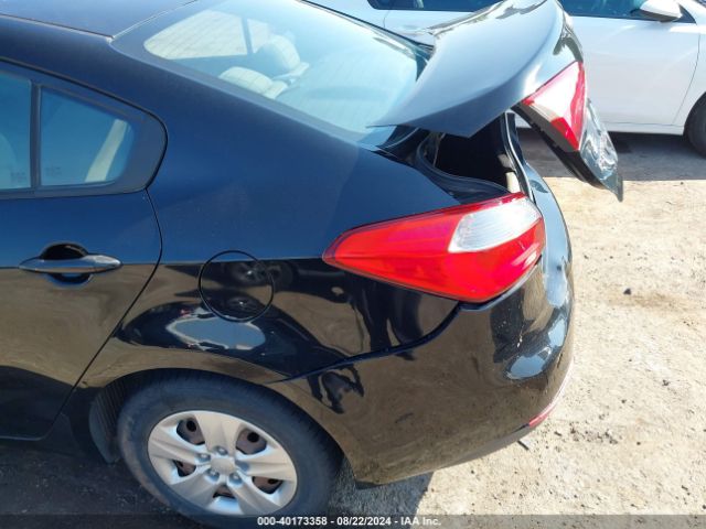 KNAFK4A63E5065558 KIA FORTE LX