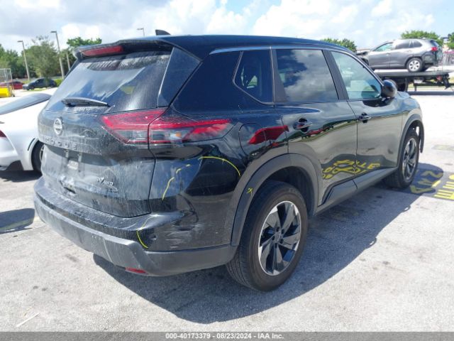 5N1BT3BB7RC707300 Nissan Rogue Sv Intelligent Awd