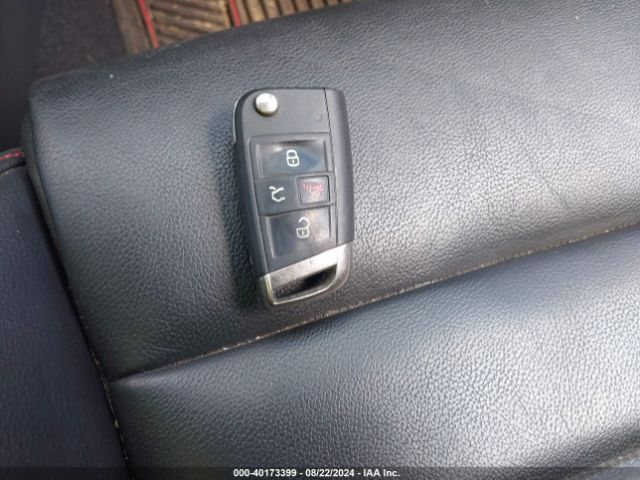 3VW4T7AU2FM091164 Volkswagen Golf Gti 2.0t Autobahn 4-door