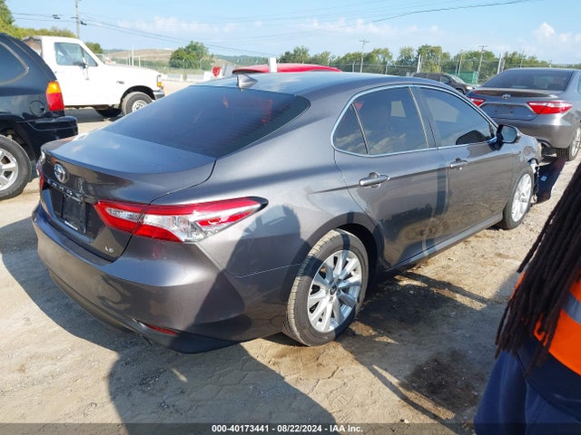 Toyota CAMRY LE 2020 4T1C11AKXLU954926 Image 4
