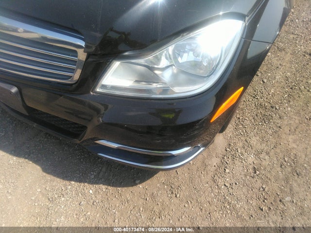WDDGF8AB8EA920364 Mercedes-Benz C 300 Luxury 4matic/sport 4matic