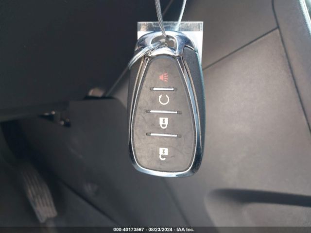 KL7CJPSM2MB376886 Chevrolet Trax Awd Lt