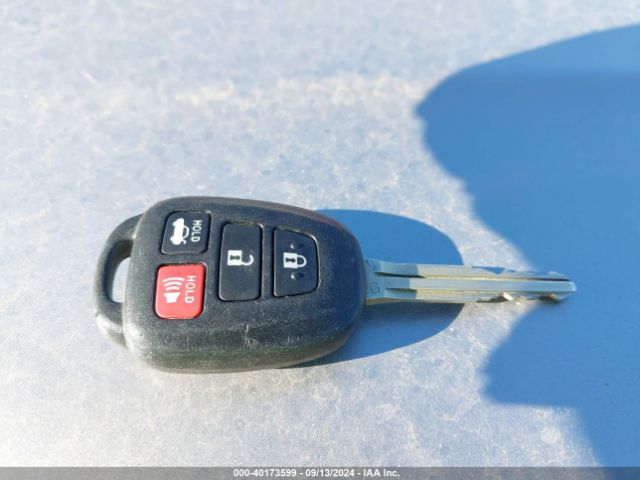 JF1ZNAA19G9708748 Scion FR-S