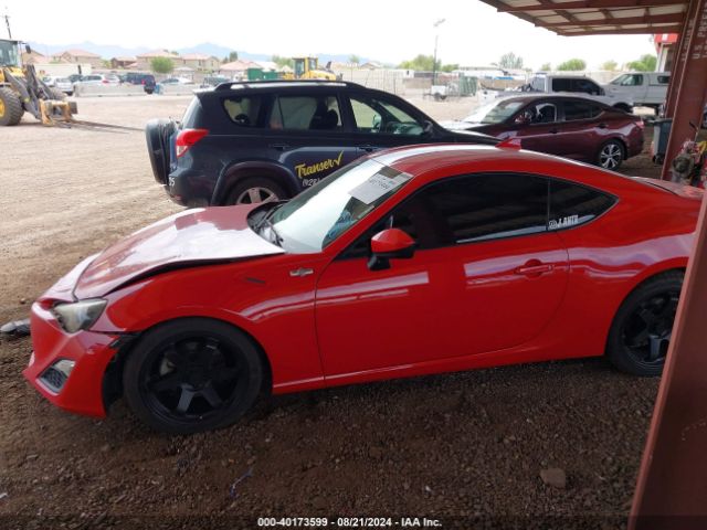 JF1ZNAA19G9708748 Scion FR-S