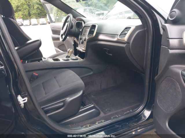 1C4RJFAG7HC849779 Jeep Grand Cherokee Laredo 4x4