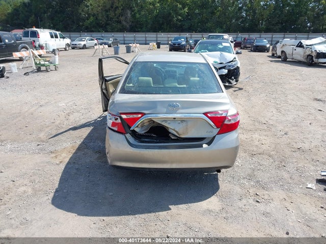 Toyota CAMRY LE 2016 4T4BF1FK5GR575110 Image 16