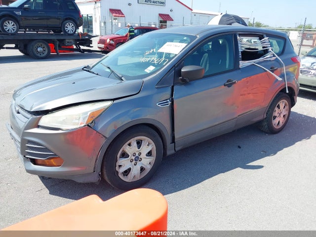 Ford ESCAPE S 2014 1FMCU0F70EUE42035 Image 2