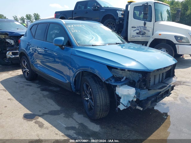 Volvo Xc40 B5 Core 2023 YV4L12UK9P2945770 main image