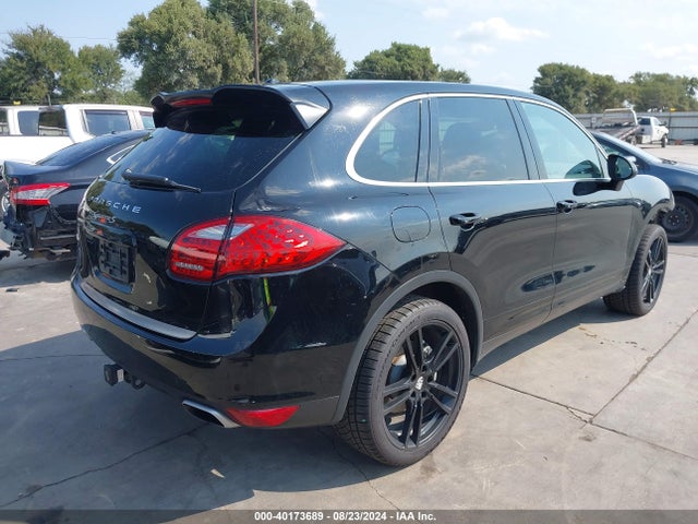 2013 PORSCHE CAYENNE WP1AB2A22DLA84092 Photo 3