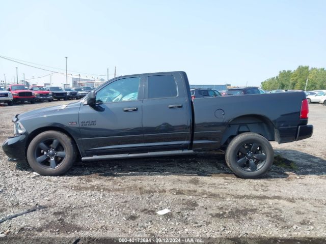 1C6RR7FT9JS291702 RAM 1500 Express Quad Cab 4x4 6'4 Box