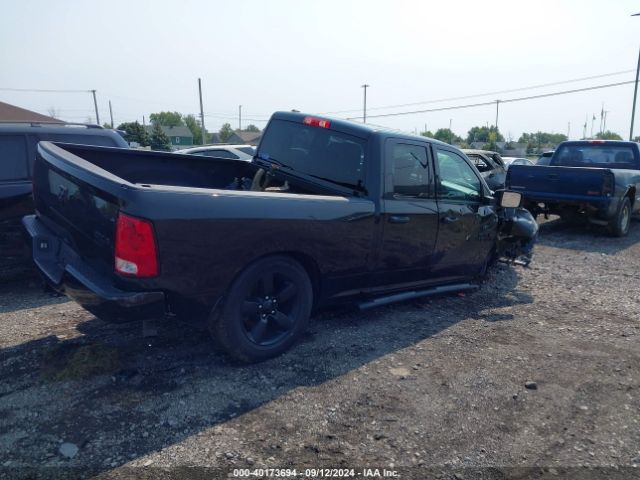1C6RR7FT9JS291702 RAM 1500 Express Quad Cab 4x4 6'4 Box