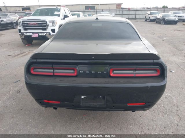 2C3CDZAG6GH326106 Dodge Challenger Sxt Plus