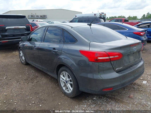 Ford FOCUS SE 2015 1FADP3F27FL363383 Image 3
