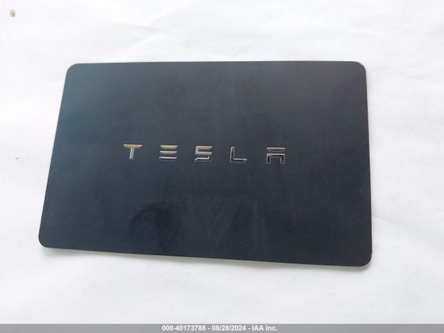 Tesla MODEL 3 2019 5YJ3E1EAXKF486147 Image 11