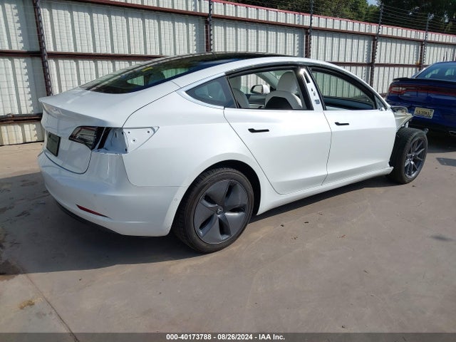 Tesla MODEL 3 2019 5YJ3E1EAXKF486147 Image 4