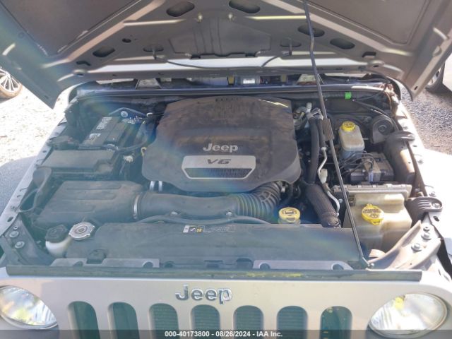 1C4HJWDG5JL921463 Jeep Wrangler Jk Unlimited Sport S 4x4