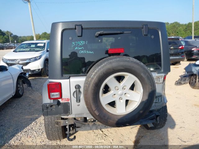 1C4HJWDG5JL921463 Jeep Wrangler Jk Unlimited Sport S 4x4