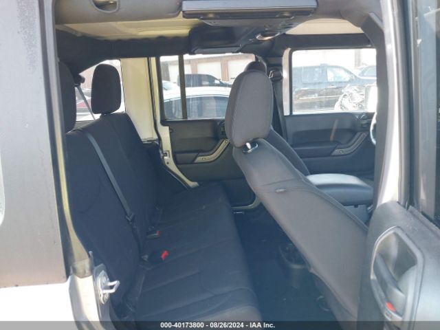 1C4HJWDG5JL921463 Jeep Wrangler Jk Unlimited Sport S 4x4