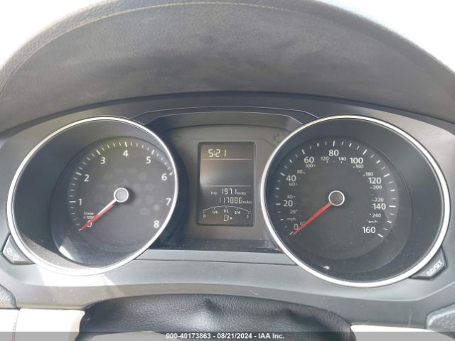 3VWD07AJ1FM230988 Volkswagen Jetta 1.8t Se