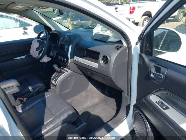 1C4NJCEB0HD199358 Jeep Compass High Altitude Fwd